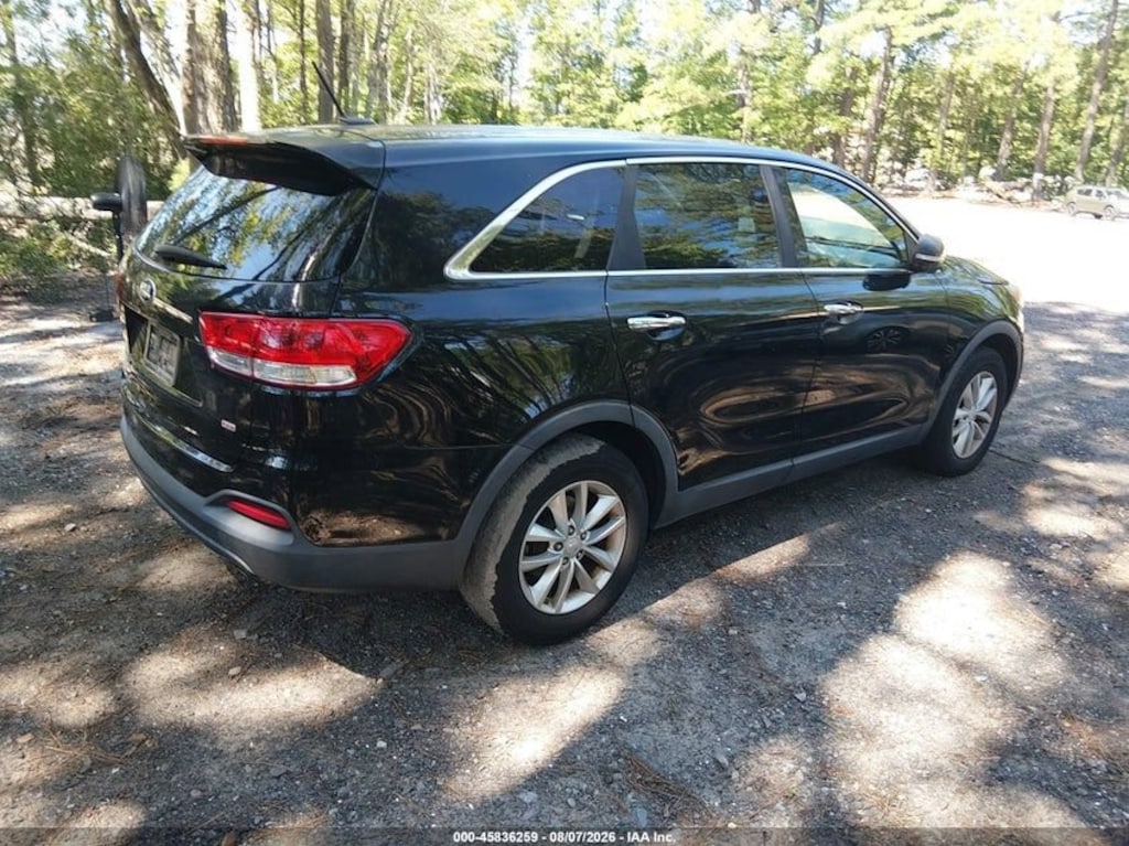 Used 2016 Kia Sorento L