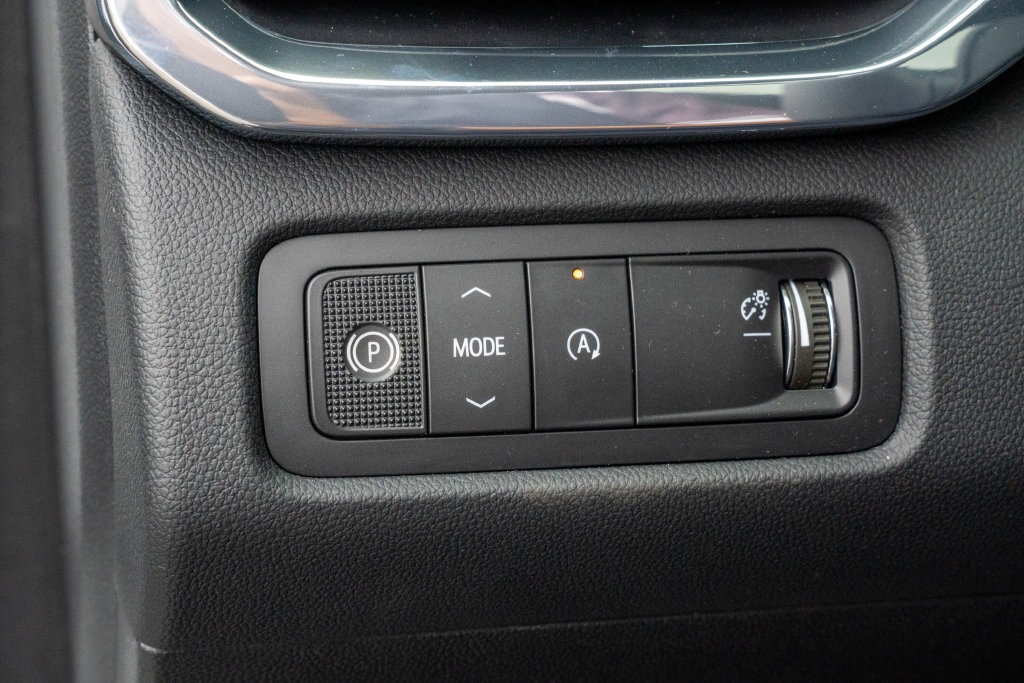 2027 GMC Acadia Elevation - Photo 25