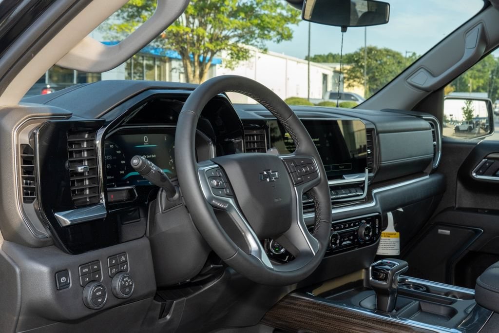 2026 Chevrolet Silverado 1500 LT Trail Boss - Photo 14