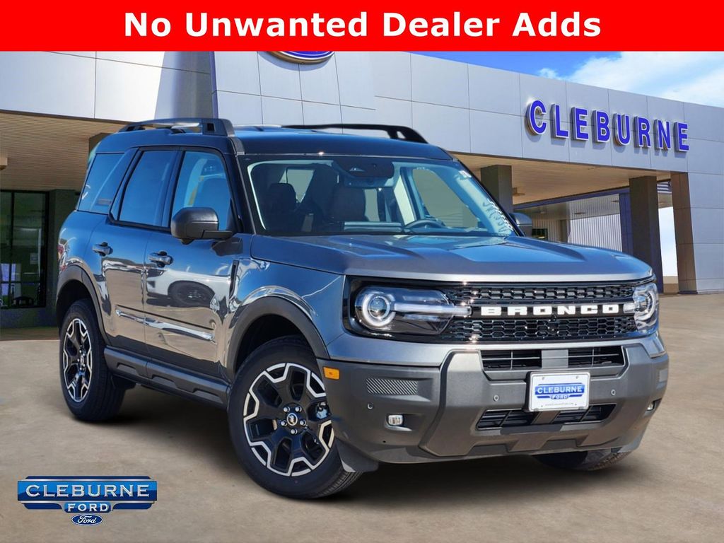 2025 Ford Bronco Sport Outer Banks's photo