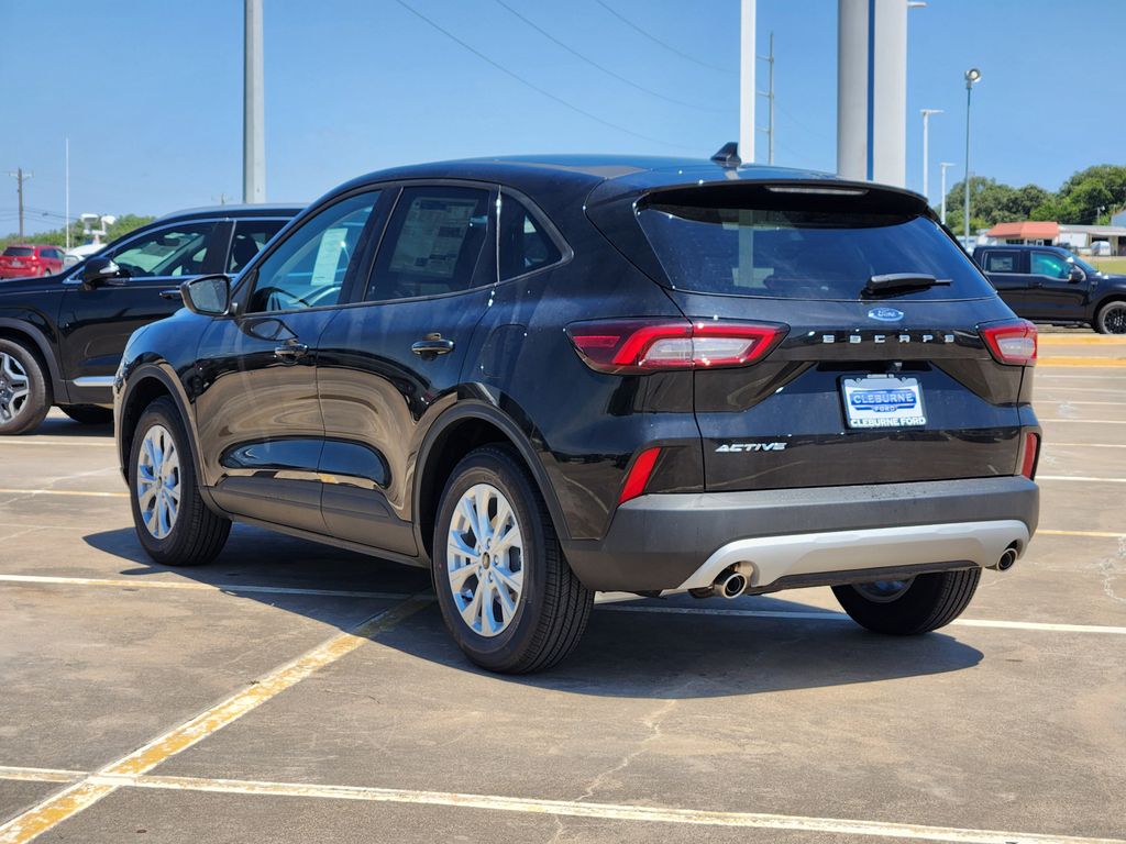 2025 Ford Escape Active photo 2