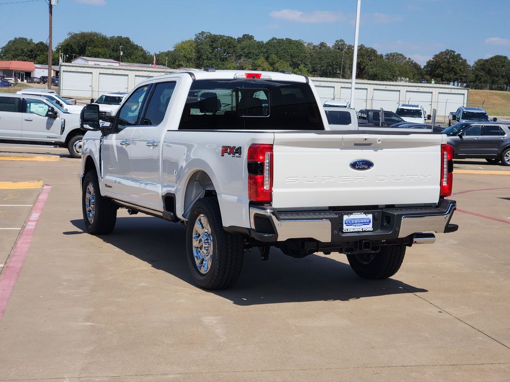 2026 Ford F-250 Lariat photo 2