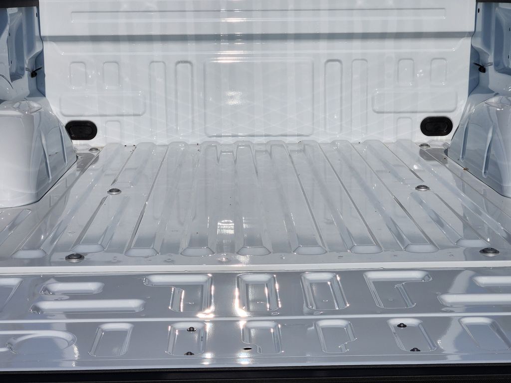 2025 Ford F-150 XLT - Photo 21