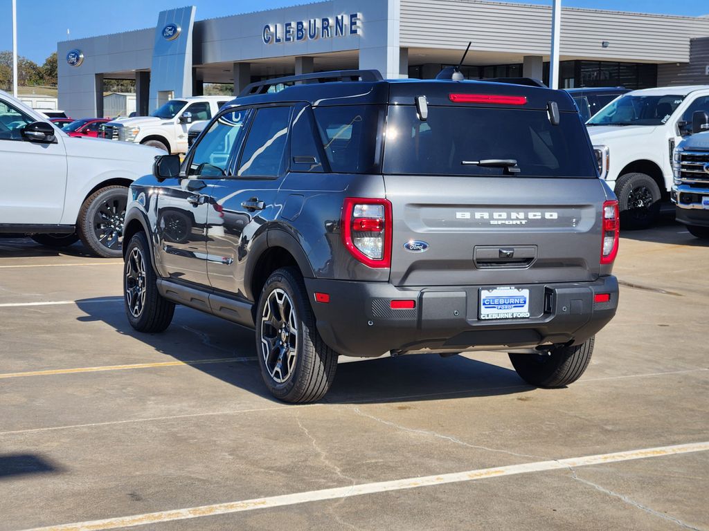 2025 Ford Bronco Sport Outer Banks photo 4