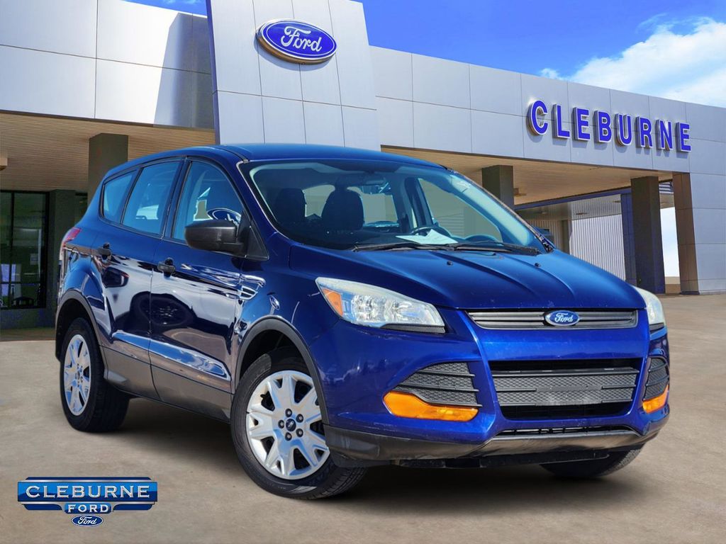 2016 Ford Escape S's photo