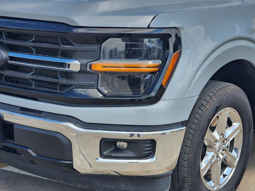 2025 Ford F-150 XLT - Photo 8