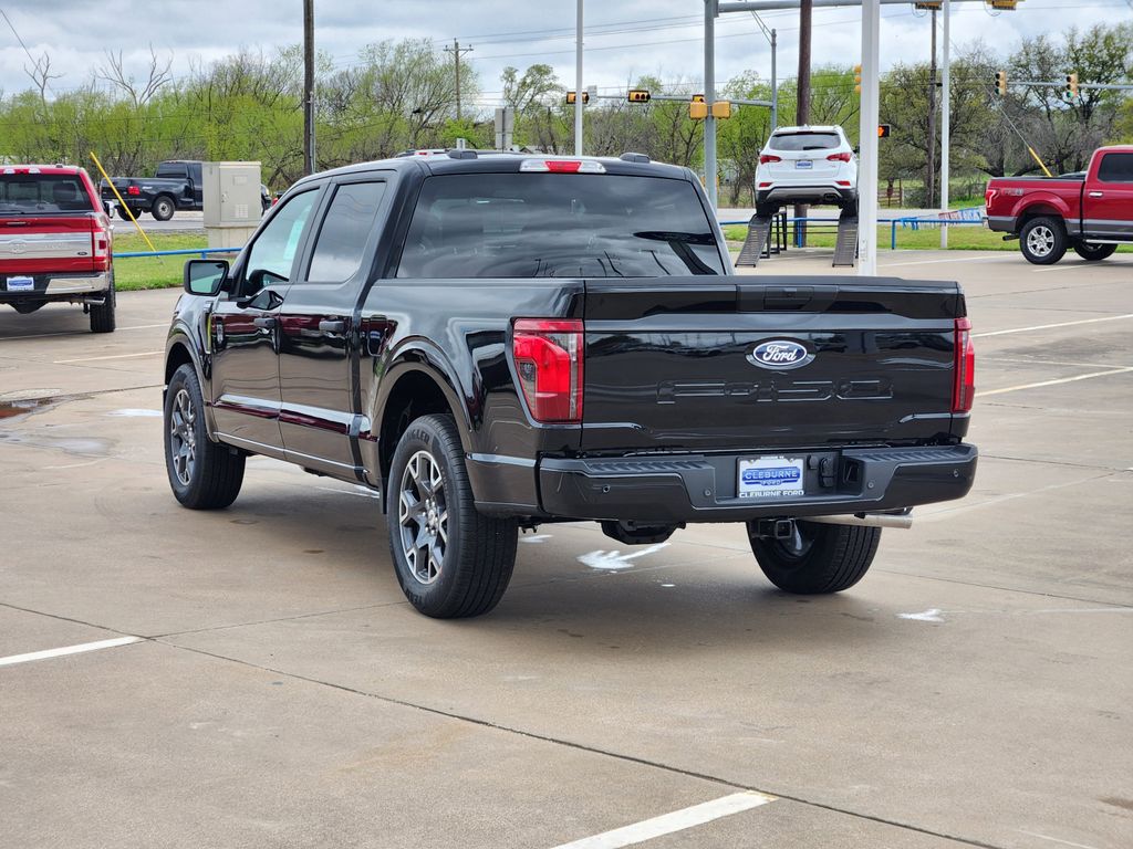 2025 Ford F-150 STX photo 4