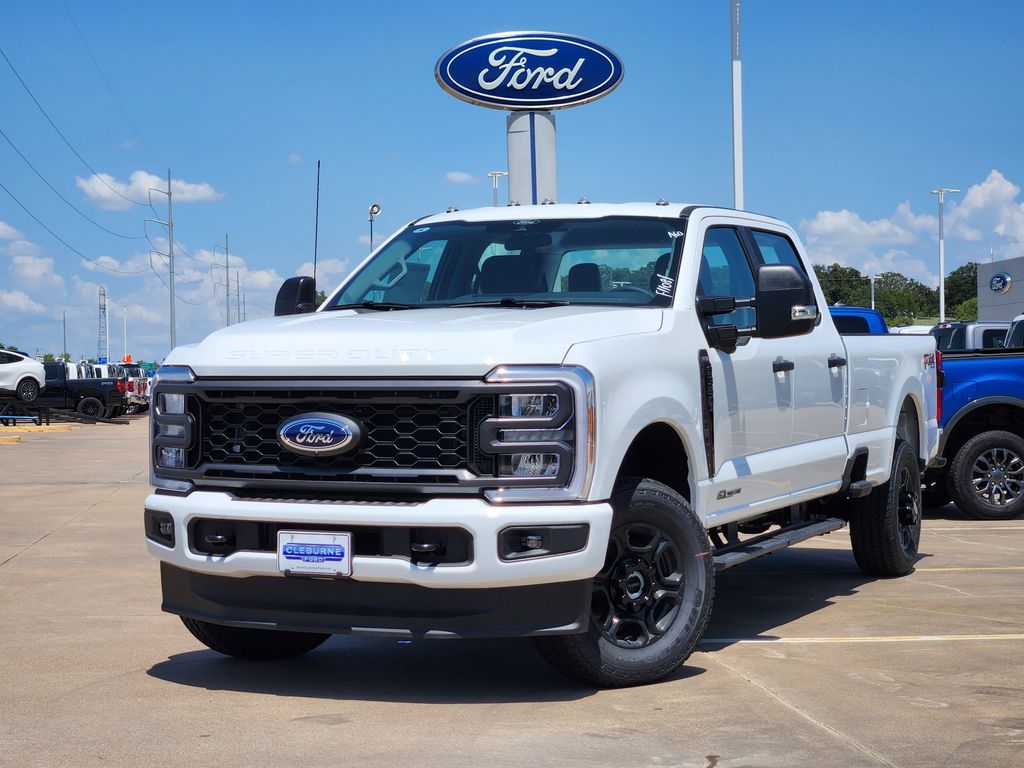 2025 Ford F-350 XL photo 2