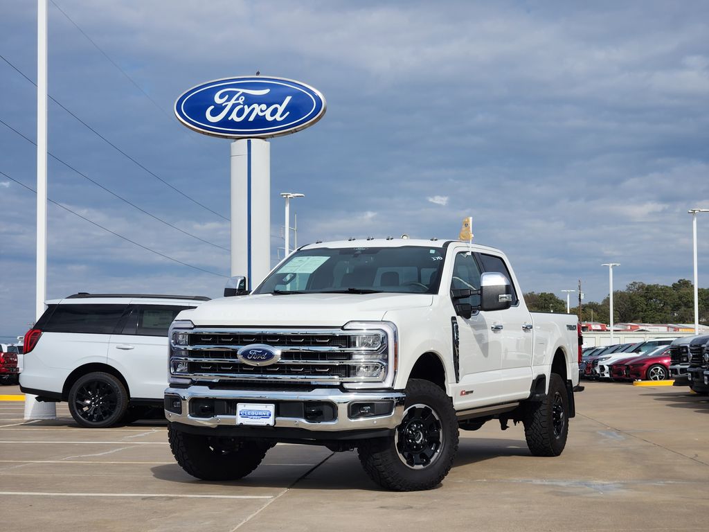 2025 Ford F-250 photo 3