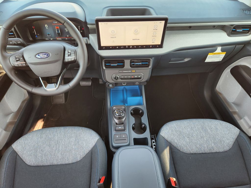 2025 Ford Maverick XLT - Photo 17