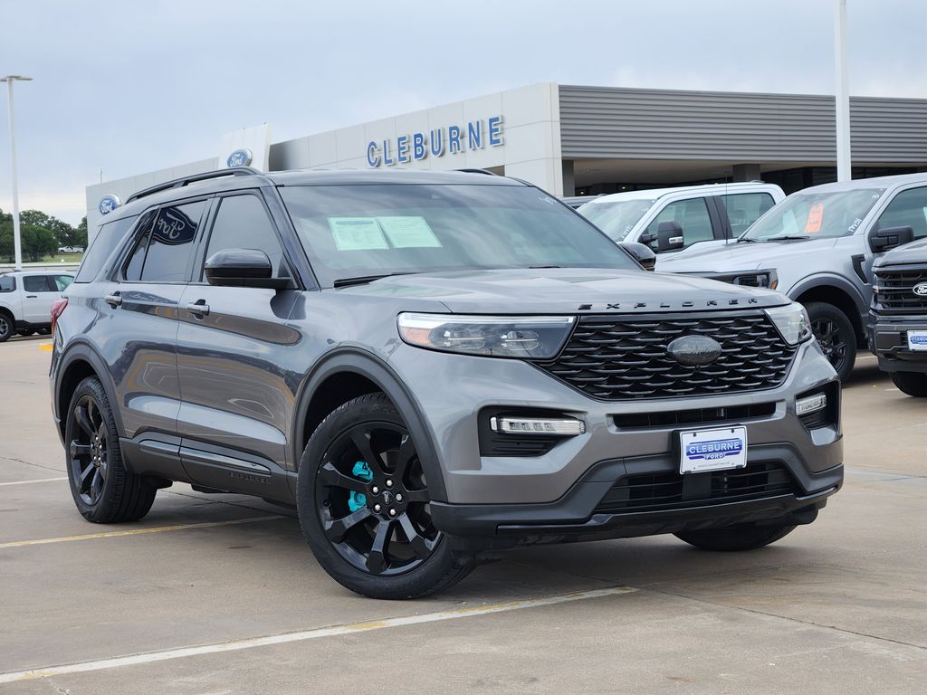 2022 Ford Explorer ST-LINE RWD's photo