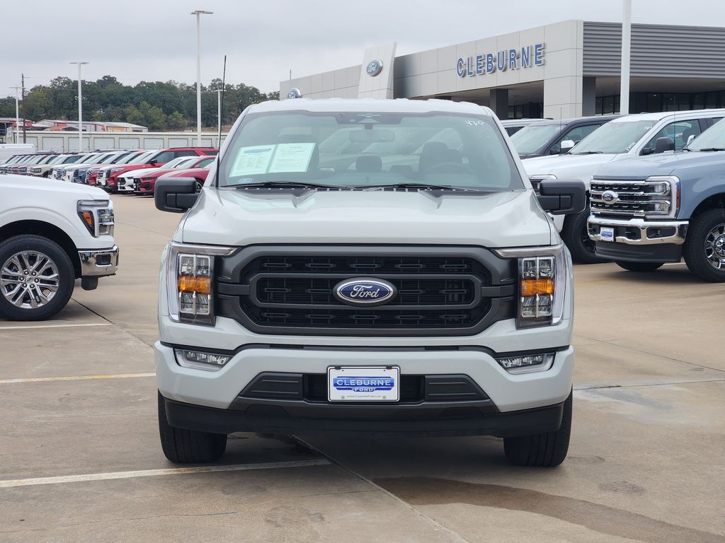 2023 Ford F-150 XLT photo 2