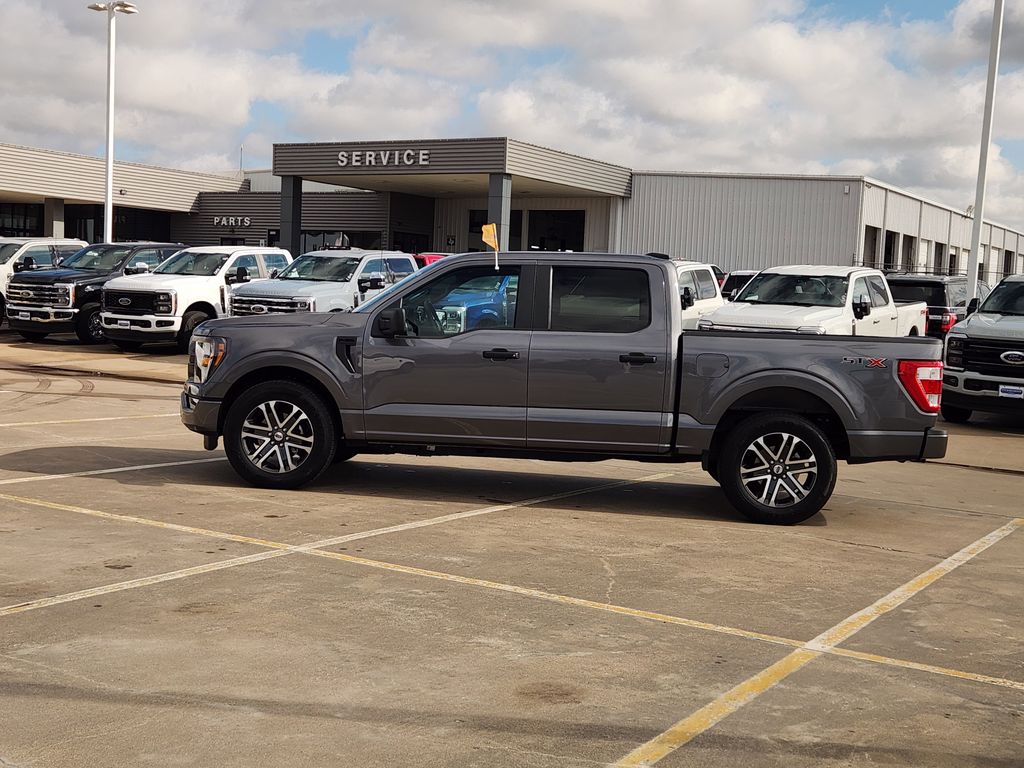 2023 Ford F-150 XL photo 4