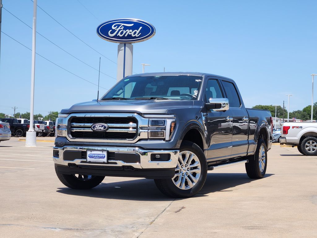 2025 Ford F-150 Lariat photo 2