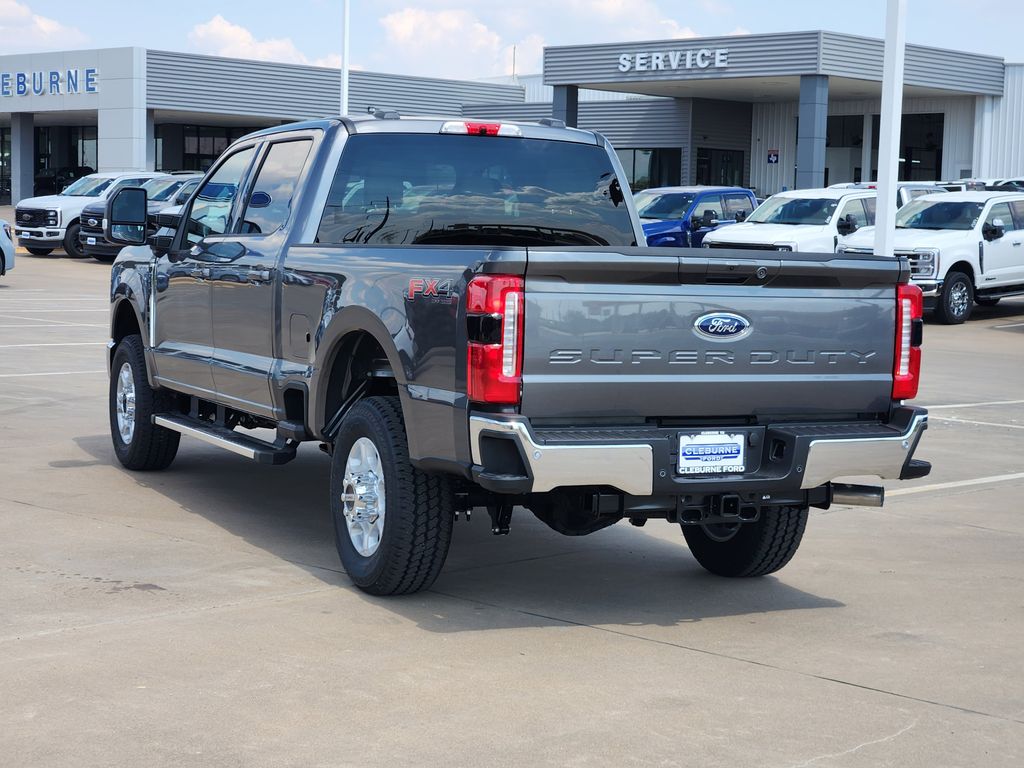 2026 Ford F-250 XLT photo 4