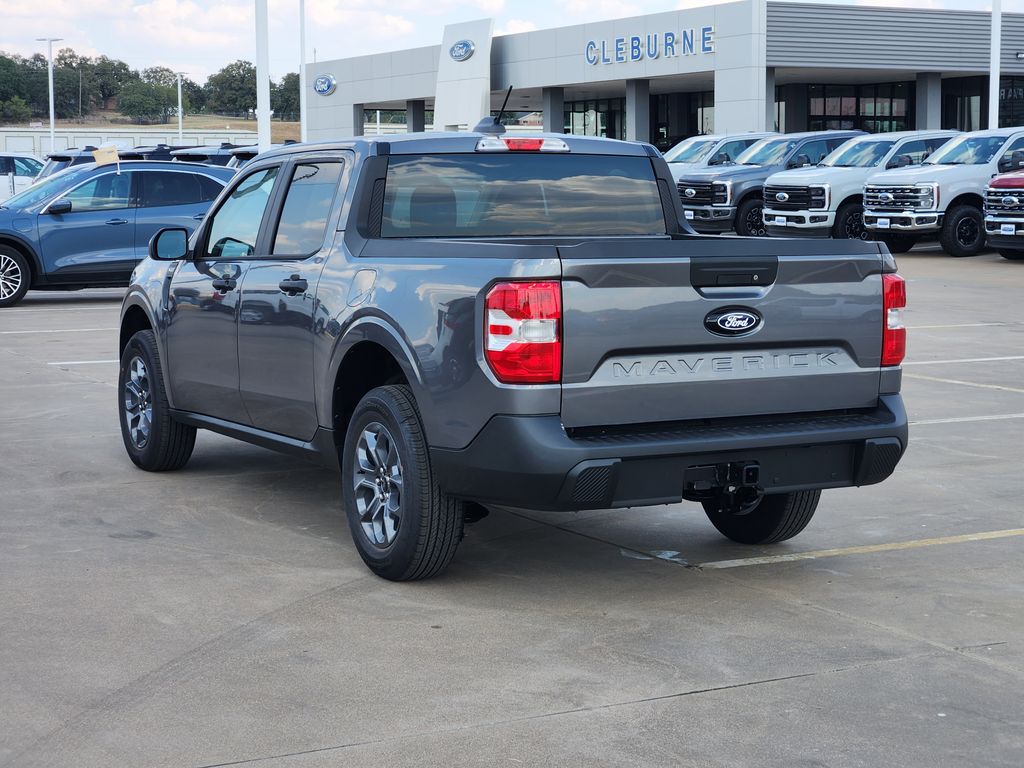 2025 Ford Maverick XLT photo 2