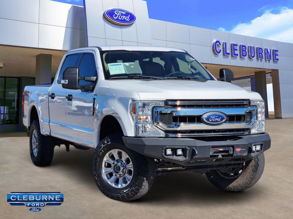2020 Ford F-350 Super Duty XLT's photo