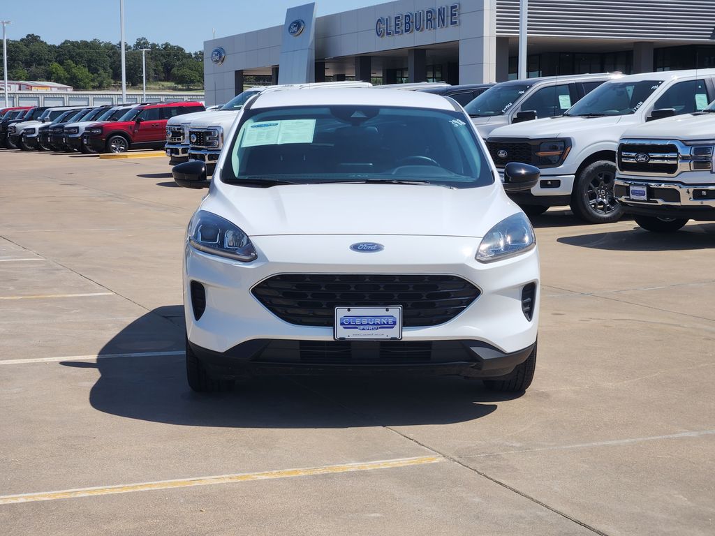 Used 2022 Ford Escape SE with VIN 1FMCU0G60NUA29716 for sale in Cleburne, TX
