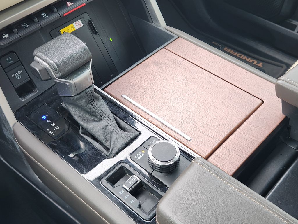 2023 Toyota Tundra 1794 Edition - Photo 19