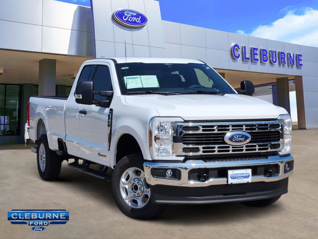 2025 Ford F-250SD XLT