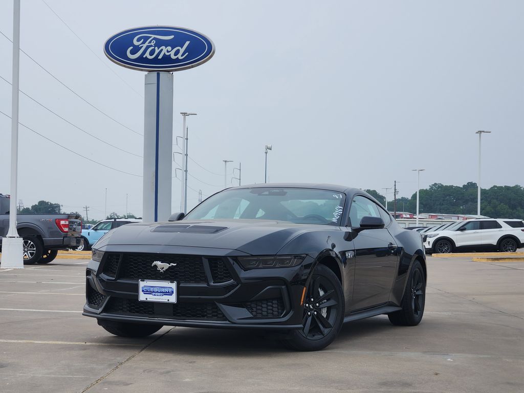 2025 Ford Mustang GT photo 2