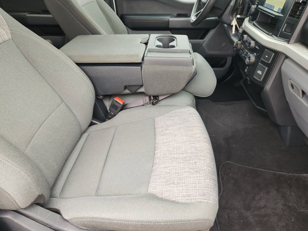 2023 Ford F-250 Super Duty XLT - Photo 13