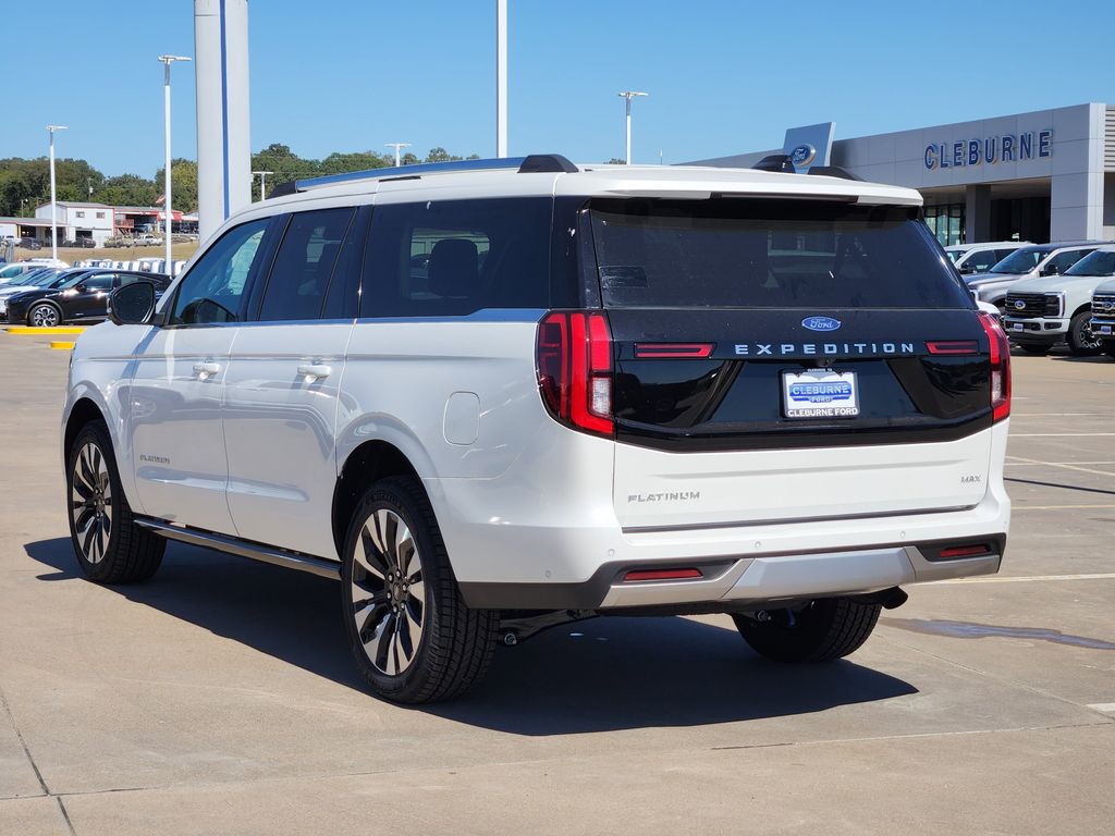 2025 Ford Expedition Platinum MAX photo 2