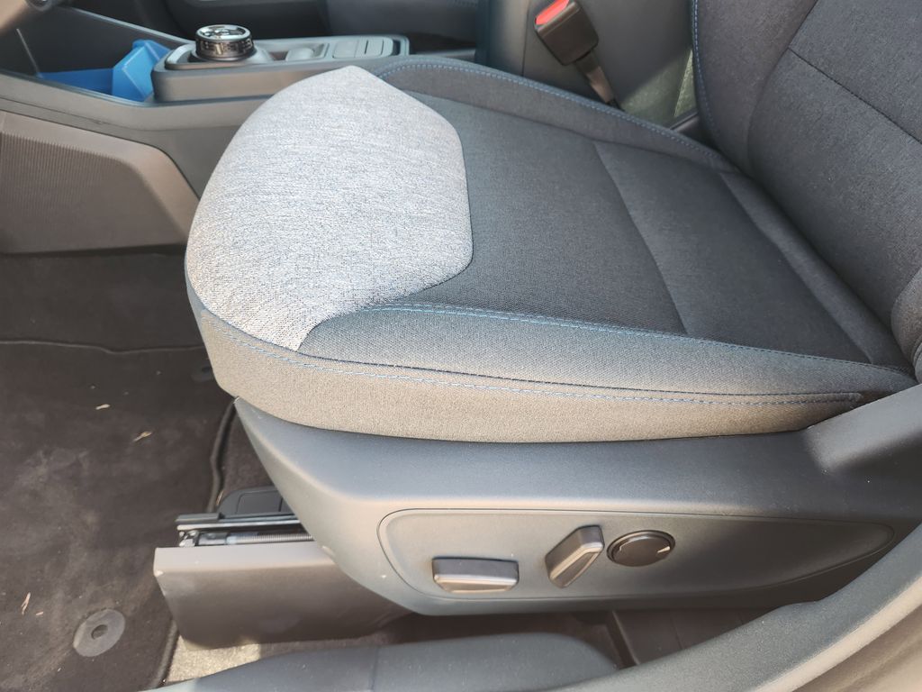 2025 Ford Maverick XLT - Photo 16