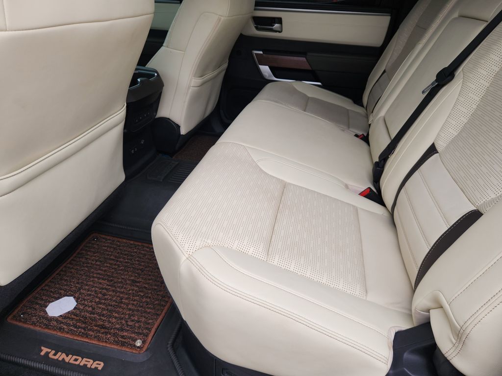 2023 Toyota Tundra 1794 Edition - Photo 29
