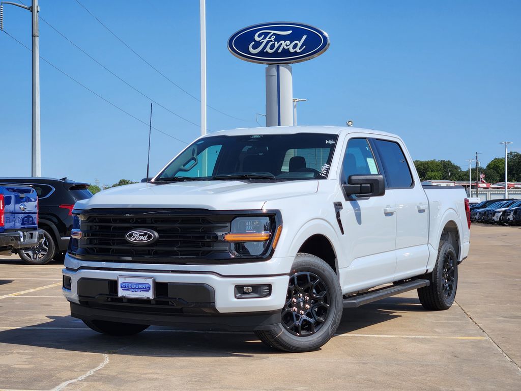 2025 Ford F-150 XLT photo 2