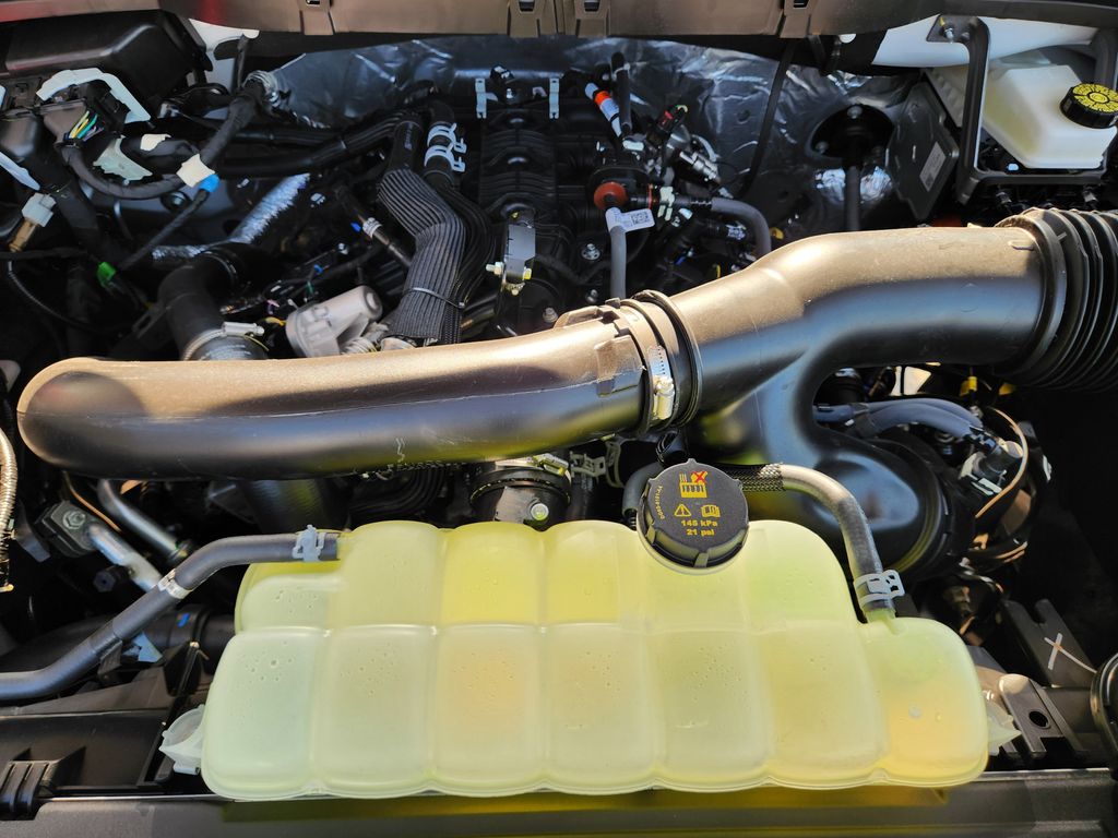 2025 Ford F-150 XLT - Photo 20