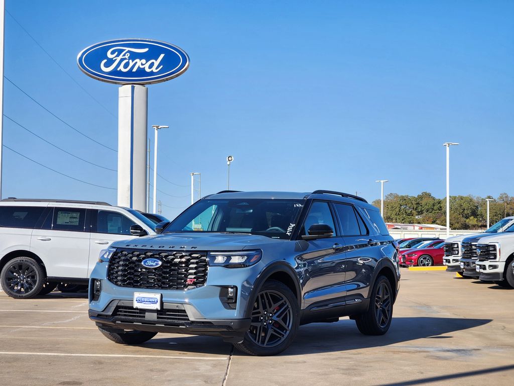 2026 Ford Explorer ST photo 2
