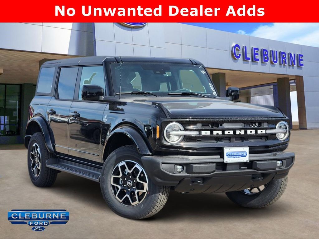 2025 Ford Bronco 4-Door Outer Banks's photo