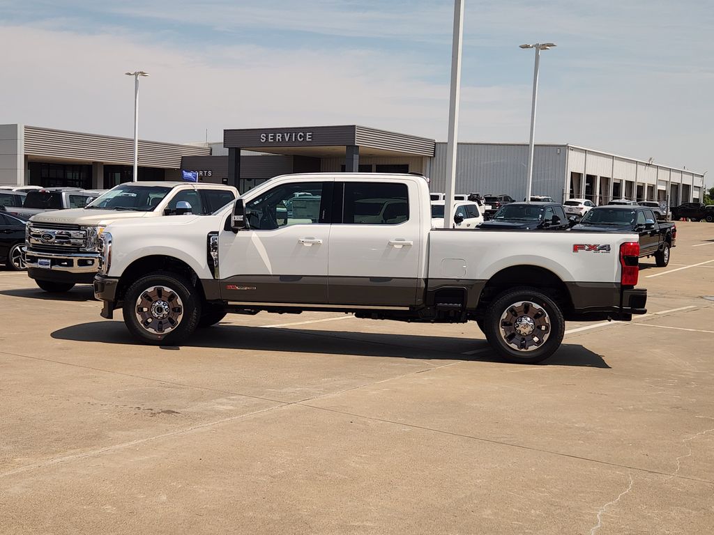 2026 Ford F-250 King Ranch photo 3