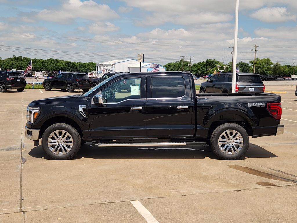 2025 Ford F-150 Lariat photo 3