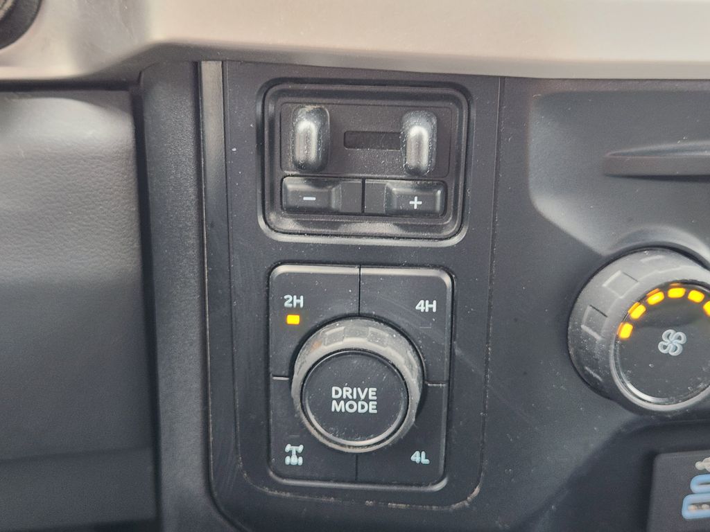 2023 Ford F-250 Super Duty XLT - Photo 20