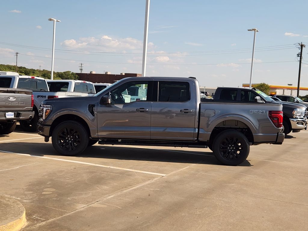 New 2025 Ford F-150 Lariat TRUCK
