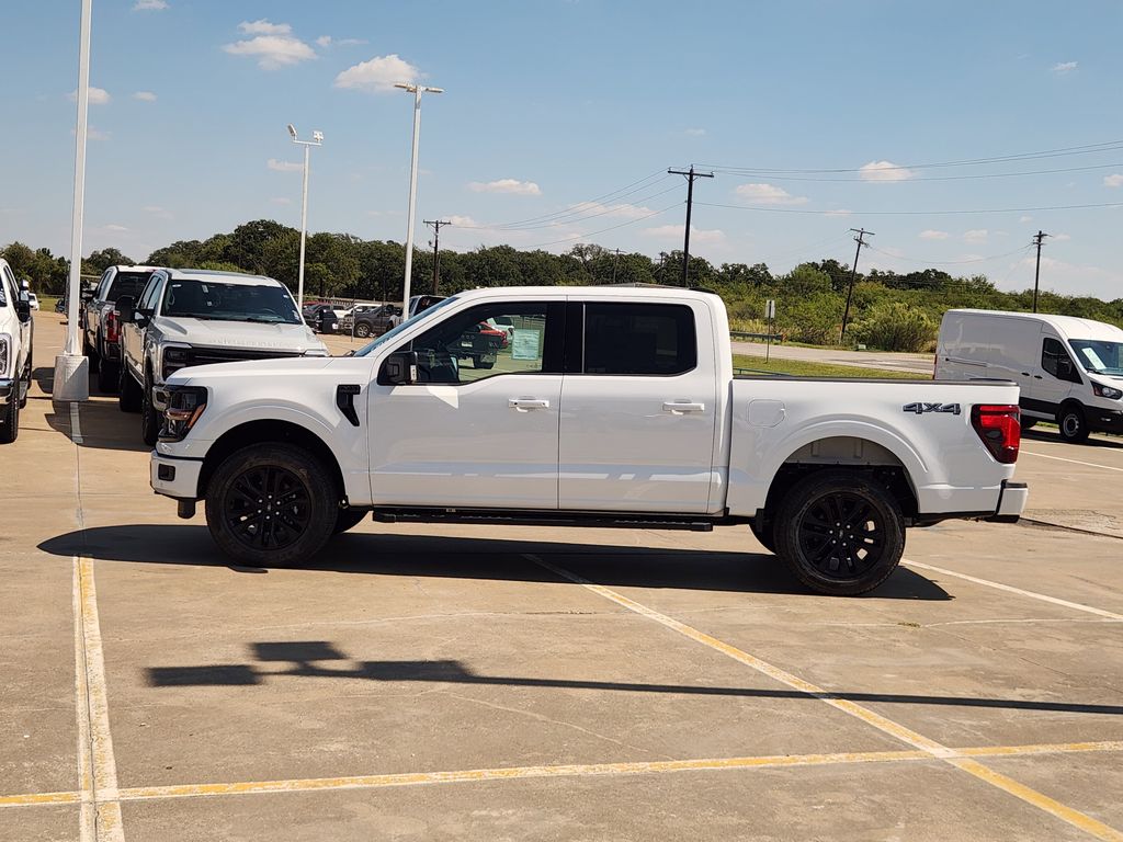2025 Ford F-150 XLT photo 2