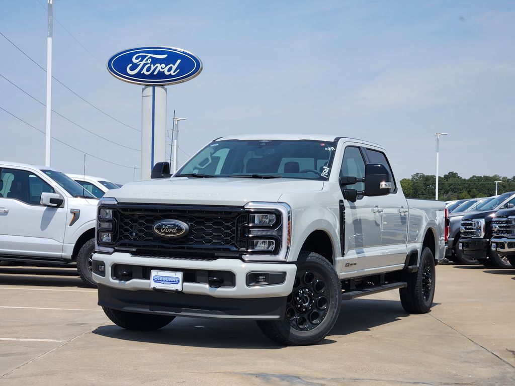 2026 Ford F-250 Lariat photo 2
