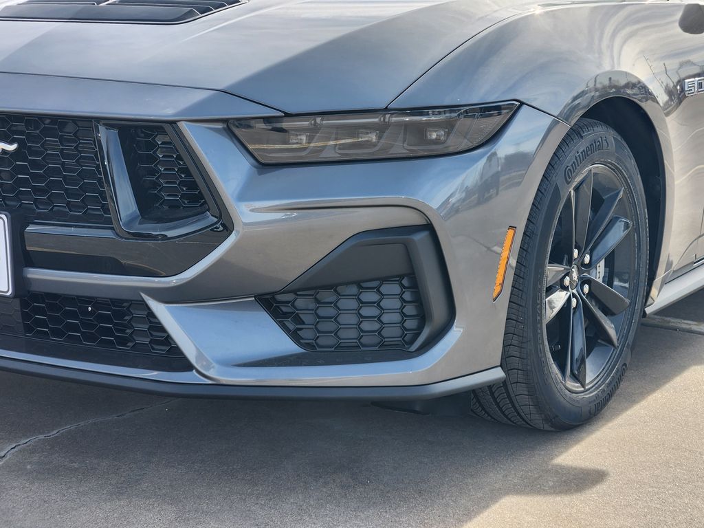2026 Ford Mustang GT Fastback - Photo 6