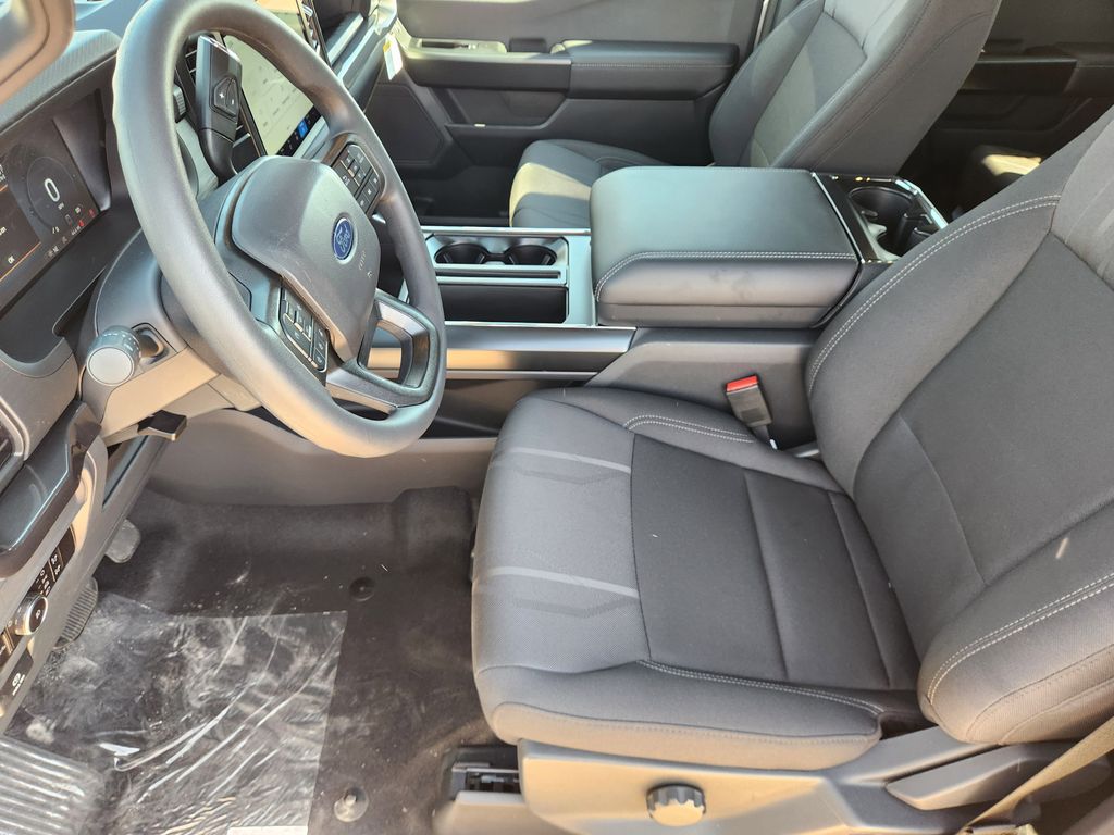 2026 Ford F-150 STX - Photo 9
