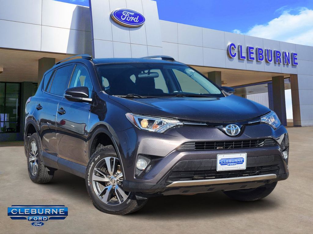 2016 Toyota RAV4 XLE