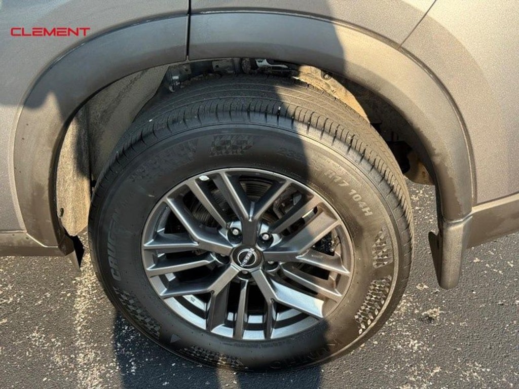 Used 2023 Nissan Rogue S SUV