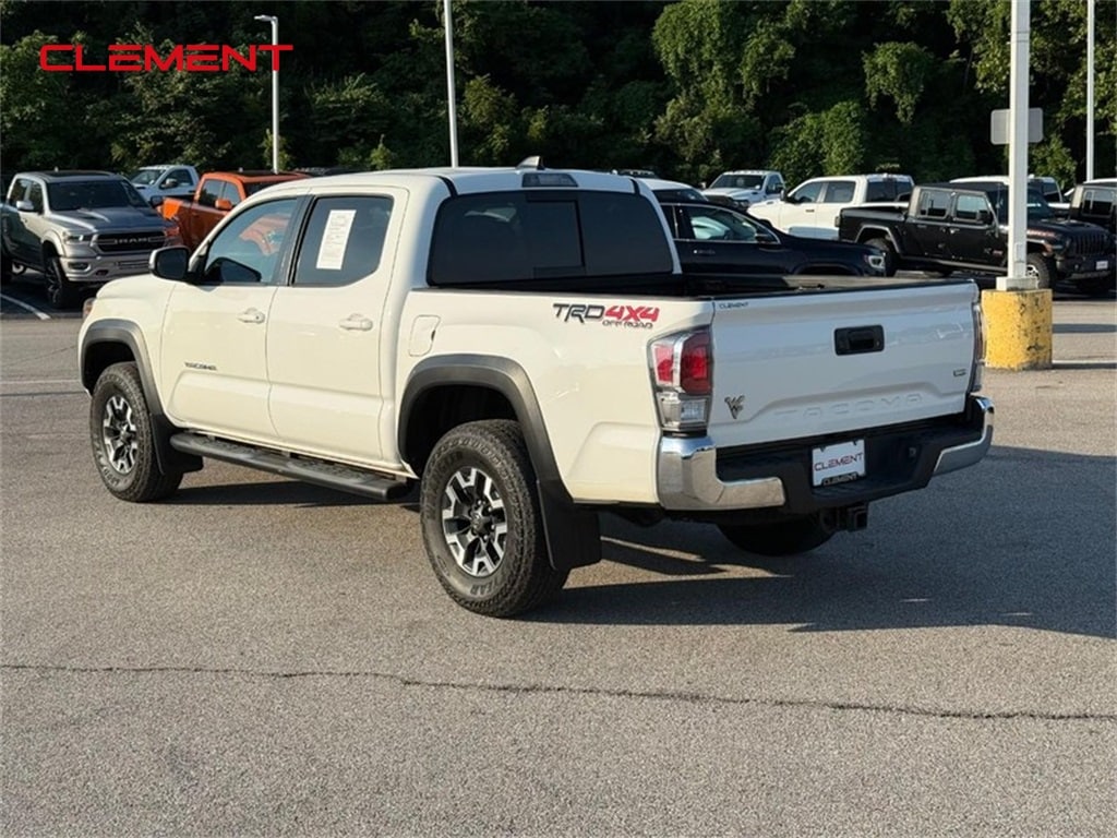 2021 Toyota Tacoma TRD V6 photo 3