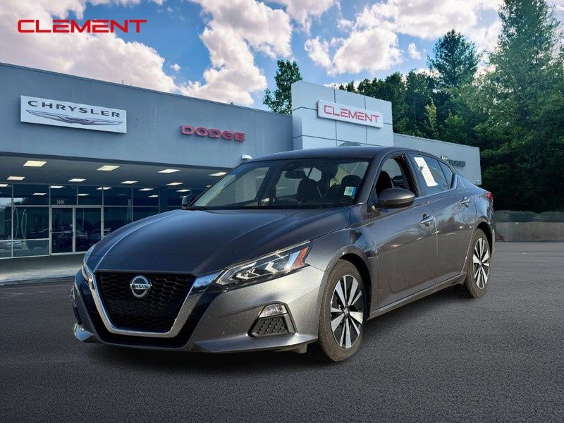 2022 Nissan Altima SV