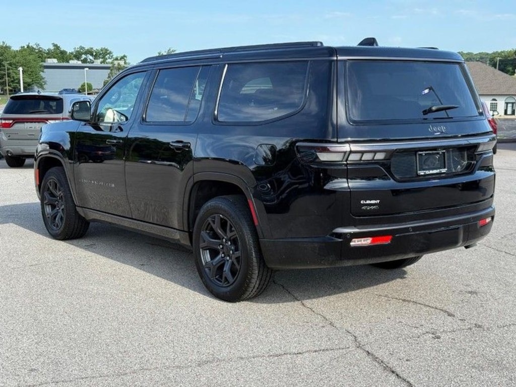 New 2026 Jeep Grand Wagoneer Limited Altitude Sport Utility