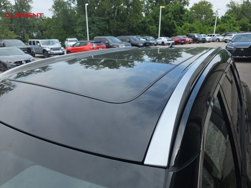 Used 2023 Nissan Rogue SL SUV