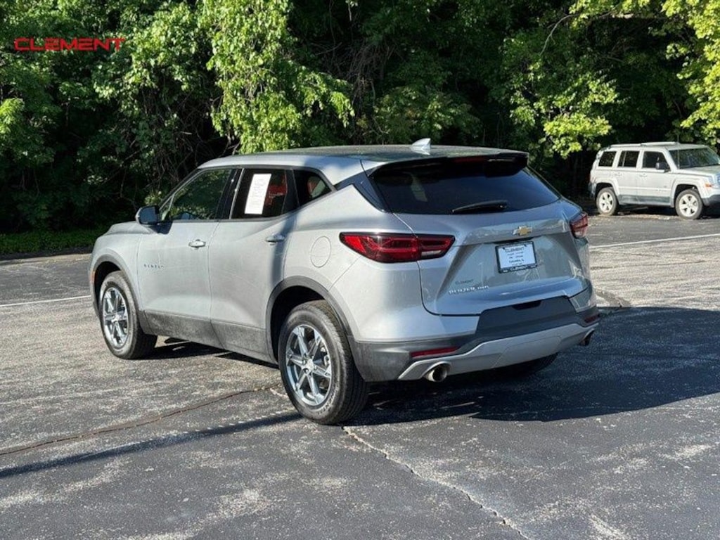 Used 2025 Chevrolet Blazer LT w/2LT SUV