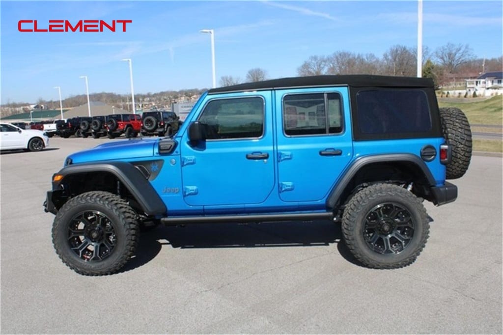 2024 Jeep Wrangler 4xe Willys 4xe Black Widow