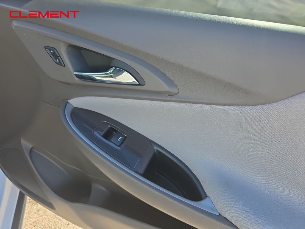 Used 2024 Chevrolet Malibu LS w/1LS Sedan